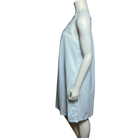Adonna Vintage Nightgown Light Blue Eyelet Lace Cotton Blend Small - Picture 2 of 8